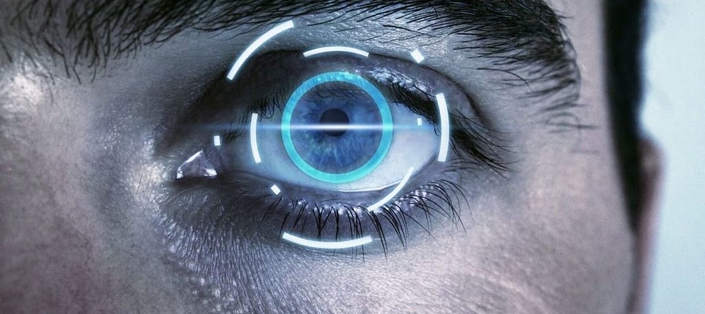 This image shows a close up of a man’s eye that is getting a security scan. This image is used in the San Antonio-based BPS Security article titled, “How Key Credentials Can Increase Security Risk”.